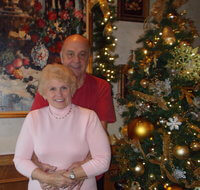 Michael & Theresa's chemistry brought real warmth to Minnesota this Christmas.