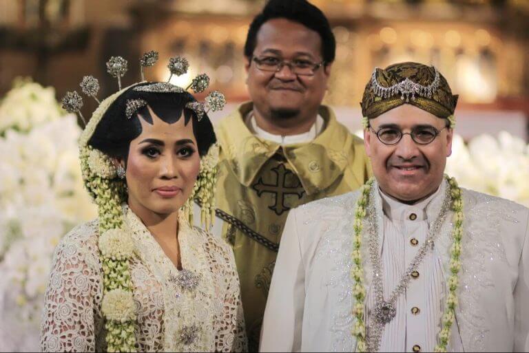 Ray Looked For Someone Local, But Fell in Love With Niken Instead