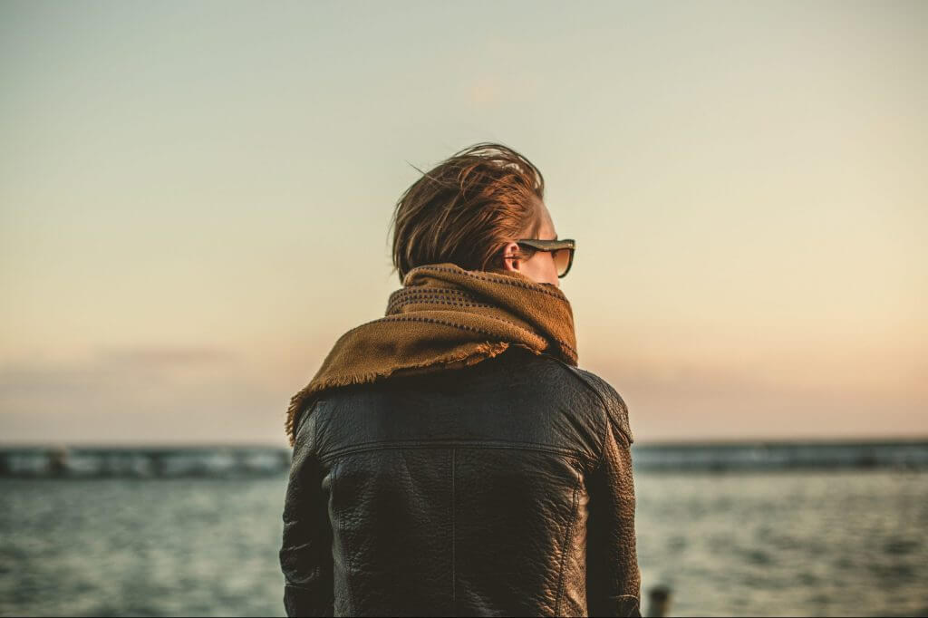 Young Adults and the Pain of Solitude: 6 Ways to Help