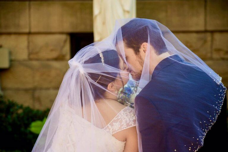 Knowing She Couldn't Have Babies, It Was Difficult for Sara to Date