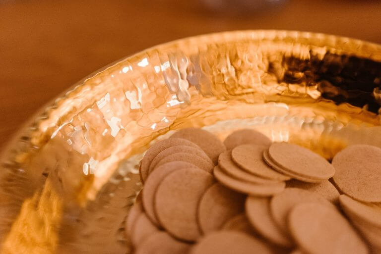 How to Deepen Your Devotion During Mass