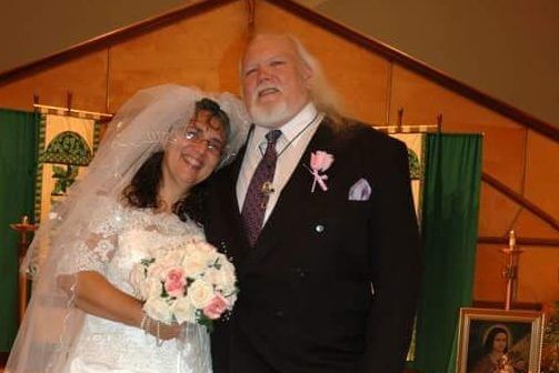 Right After I Found the Rose Petals, She Messaged Me