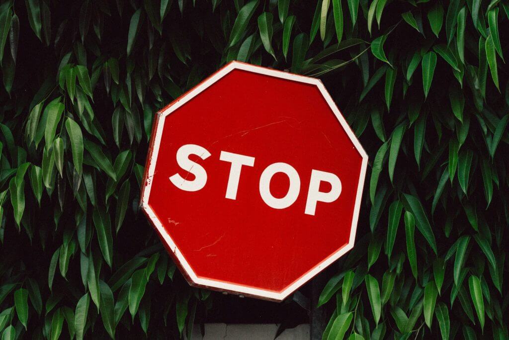 How to Notice Red Flags