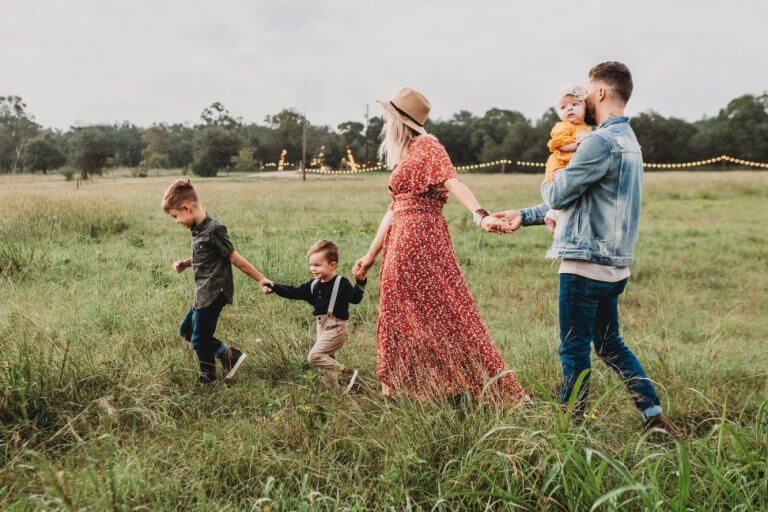 How the Domestic Church Can Help Singles