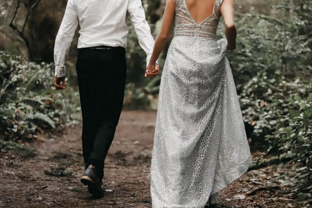 Should You Change Your Last Name When You Marry?