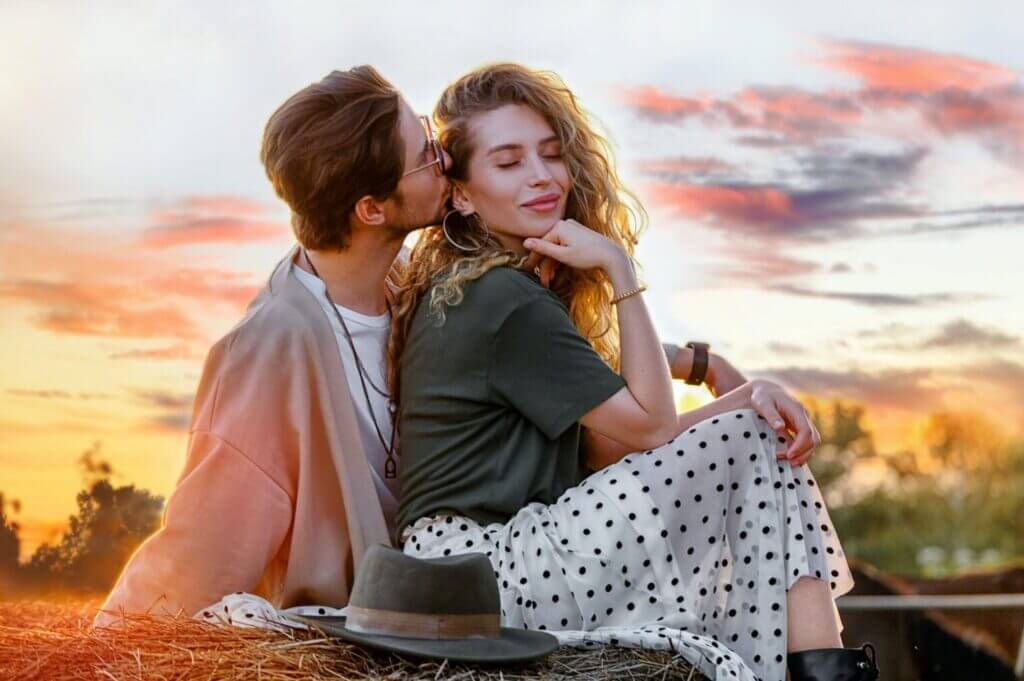 How to Tell a Date You're Not a Virgin