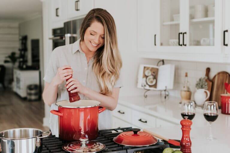 5 Things Everyone Should Know How To Do Before Getting Married