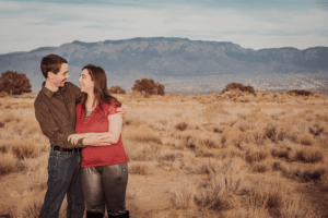 This image has an empty alt attribute; its file name is 6-D75_0376-300x200.png