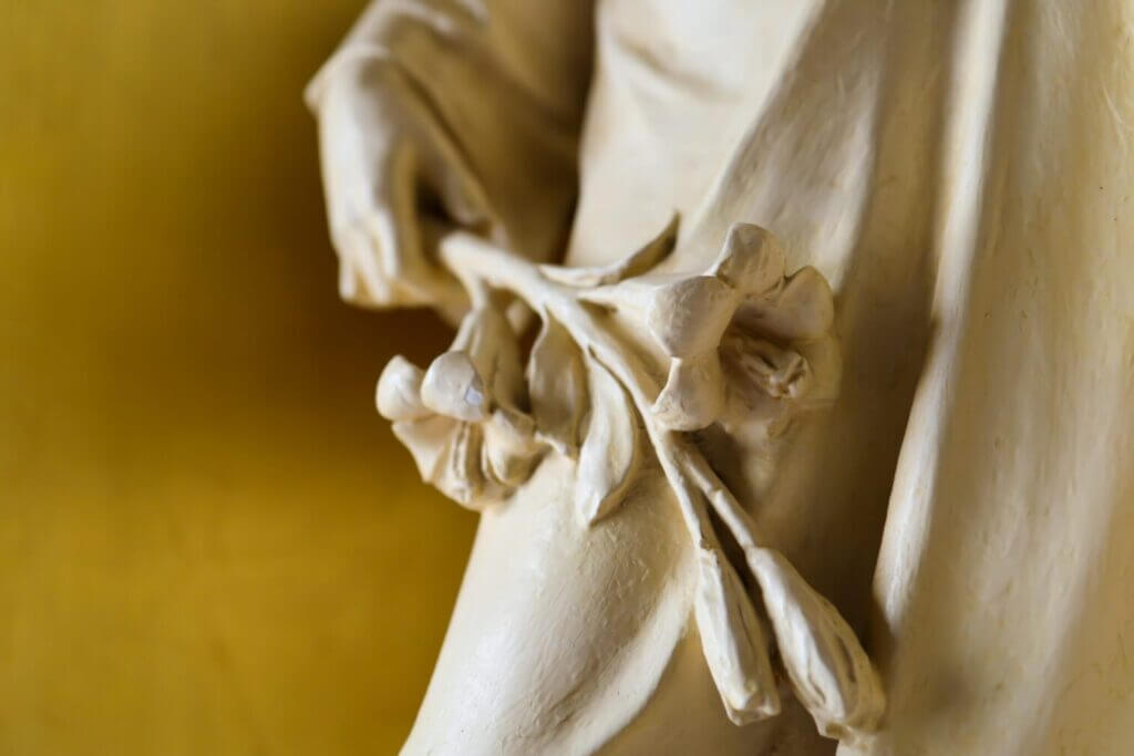 Men, Here's How to Date Like St. Joseph