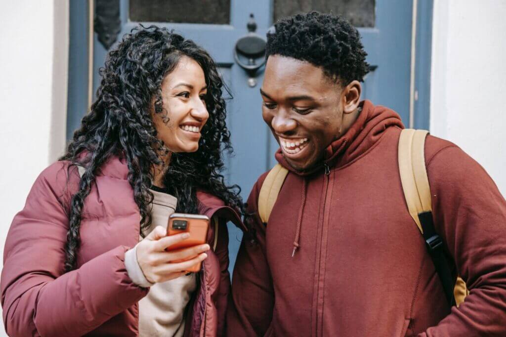 A Catholic Guide to Dating in College: 5 Habits To Make (And 3 To Break)