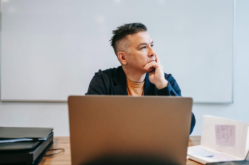 Are Your Expectations of Online Dating Realistic?