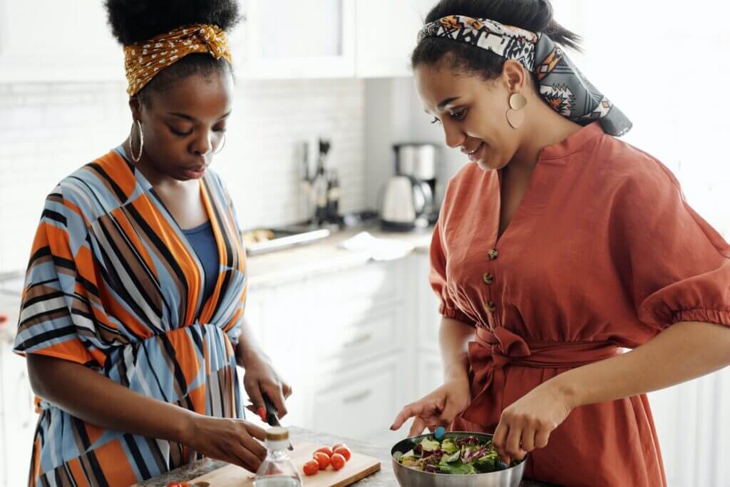 5 Friends Everyone Should Make Before They Get Married