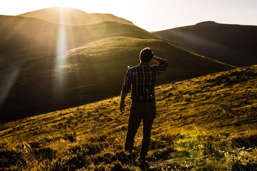 A Letter to Single Catholic Men Called to Marriage