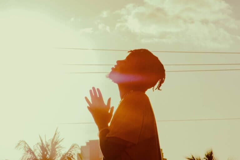 The Novena Every Catholic Single Should Be Praying This Lent