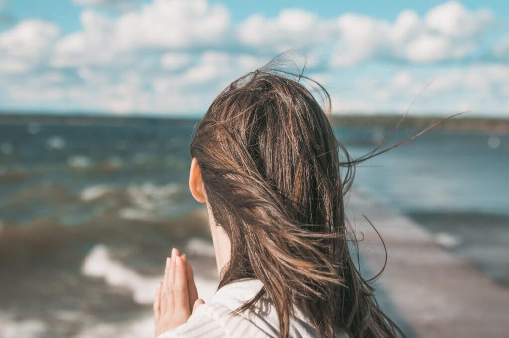 Why Singles Should Pray the Litany of Trust