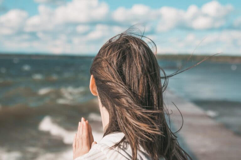 Why Singles Should Pray the Litany of Trust