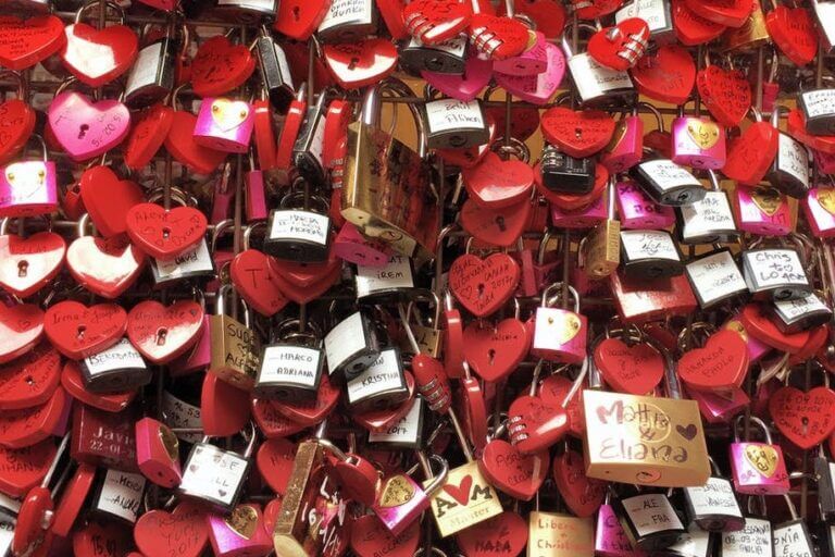 Welp! It's Valentine's Day AGAIN!