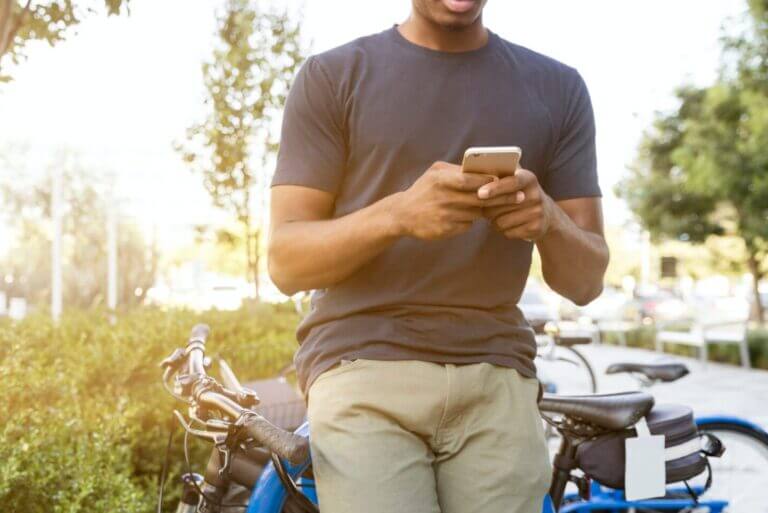 Stereotypes About Single Men That We Need to Stop Believing