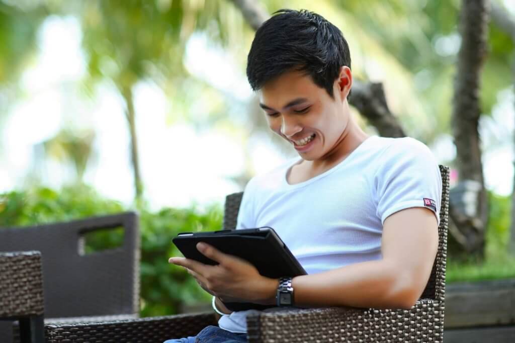 Online Dating Rules You Should Forget