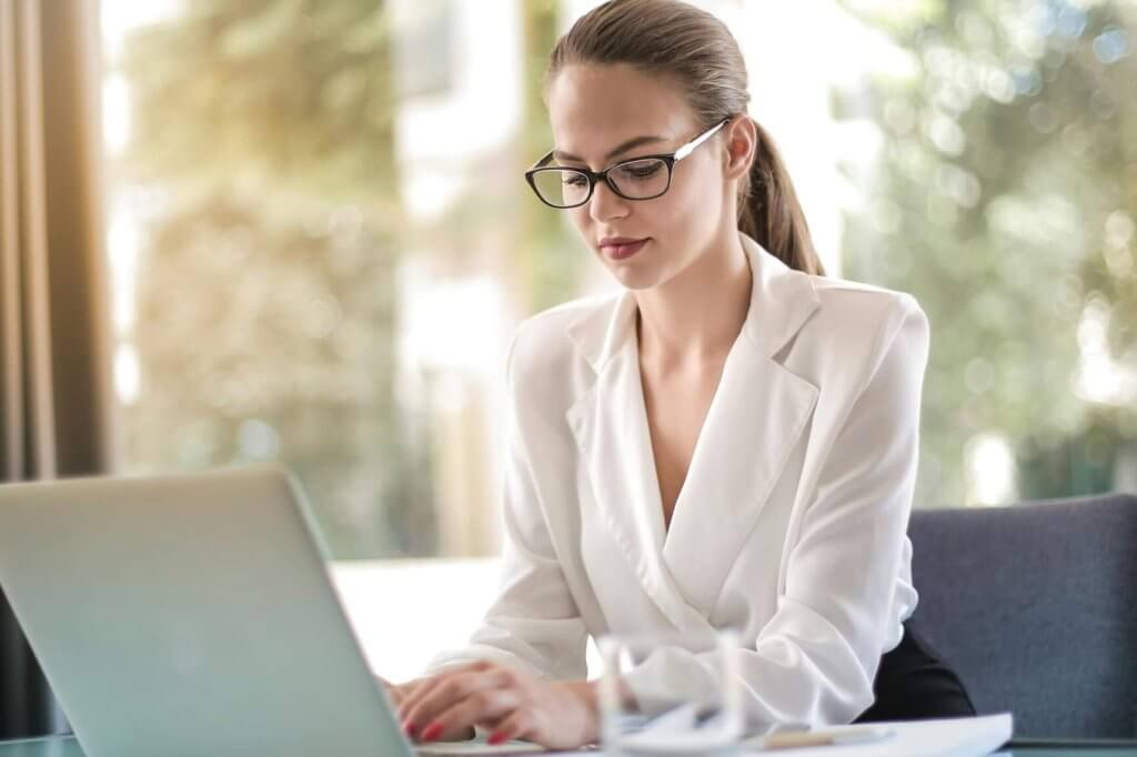 Should You Date Someone Smarter Than You?