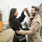 6 Early Relationship Mistakes that Happy Couples Avoid