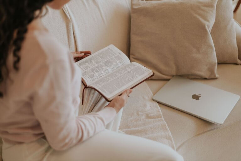 How Can Catholics Use Online Dating Successfully?